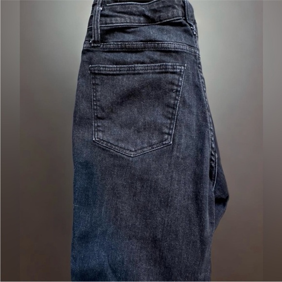 Universal Thread High Rise Skinny Jeans Size 8 R - Picture 3 of 3